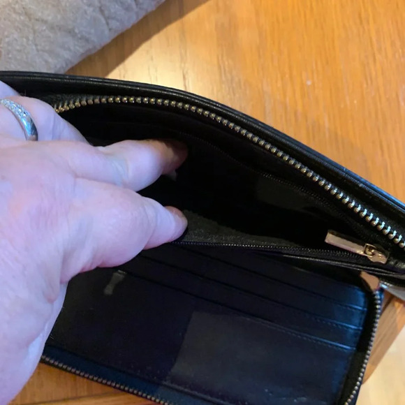 Aldo Black Wallet - Picture 4 of 4